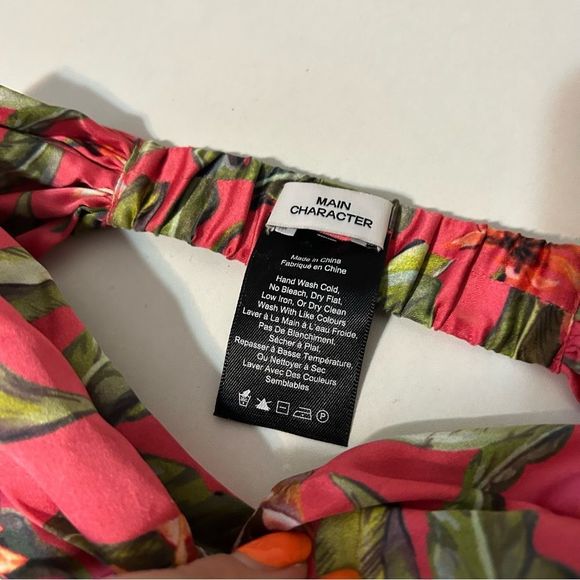 Main character aritzia satin chunky floral stretch headband  boho - Picture 4 of 4